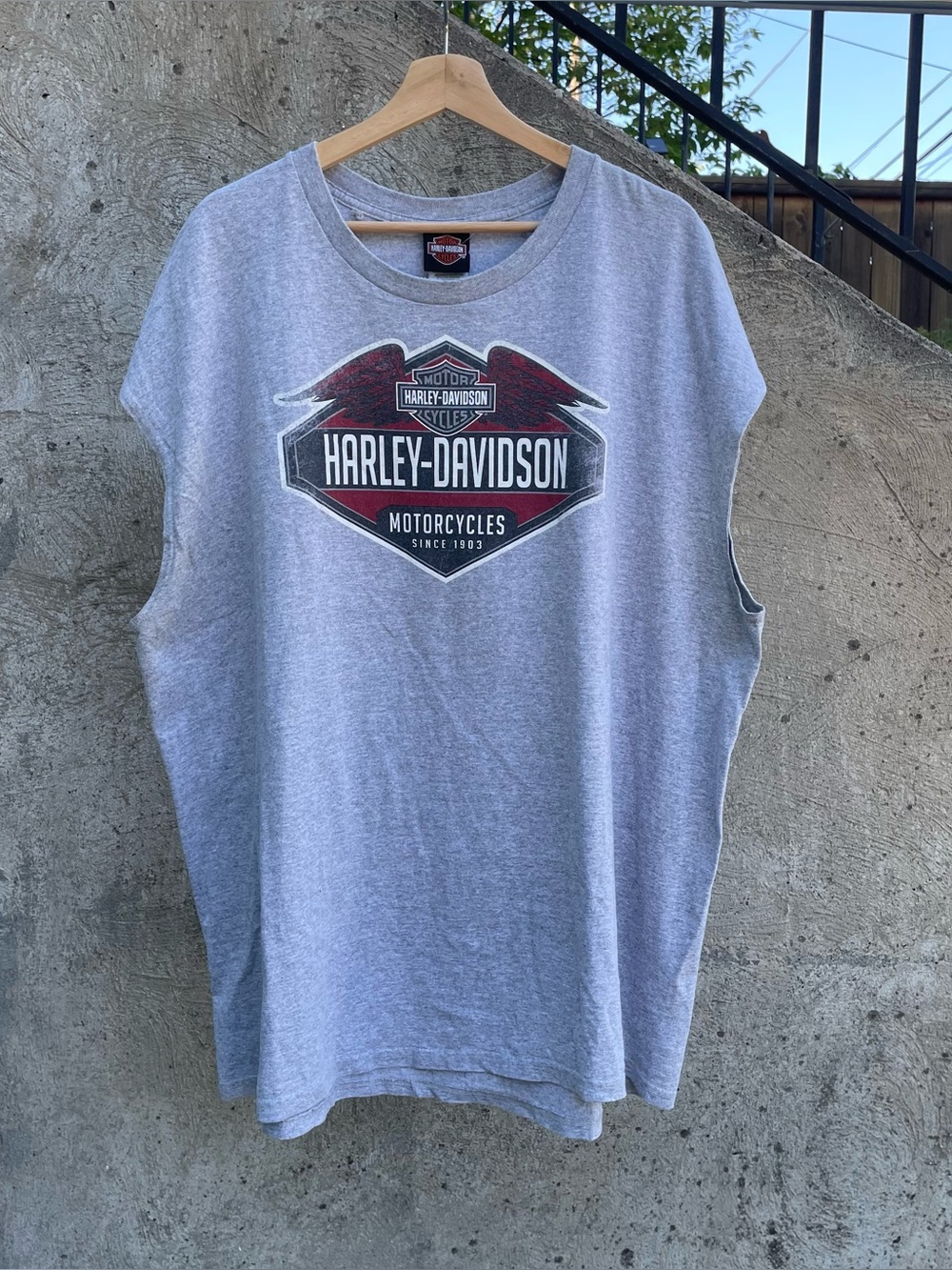 Grey 2000s angel wings Harley Davidson of Anaheim, California tank top 3XL